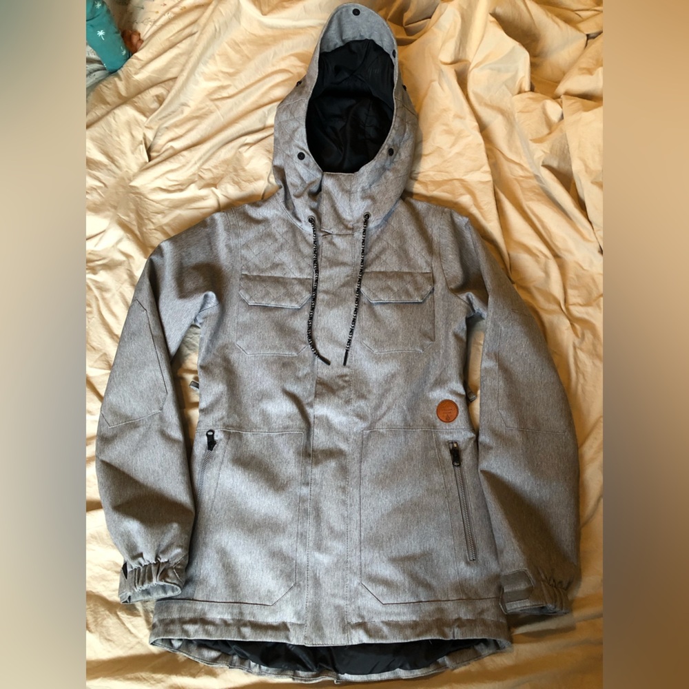 Volcom Gray Snowboard/ Ski Jacket